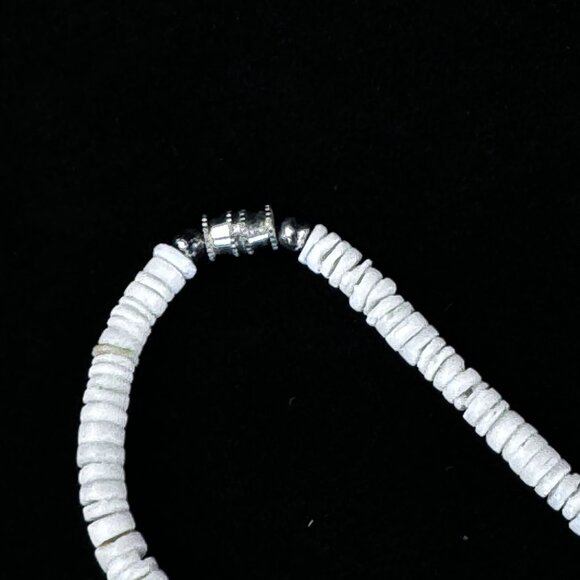 White Puka Shell Necklace With Shark Tooth Pendant Choker Barrel Clasp Beach 18" - Picture 8 of 12